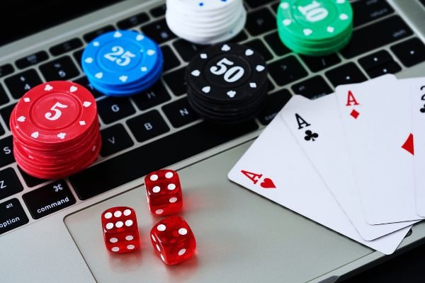 Proses verifikasi keamanan dua faktor dan enkripsi data di goltogel link